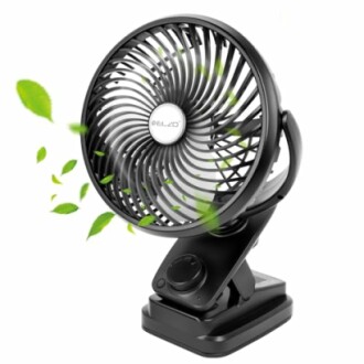 Tragbarer Tischventilator mit grünen Blättern