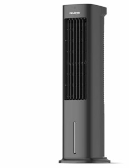 Schwarzer Turmventilator vor weißem Hintergrund.